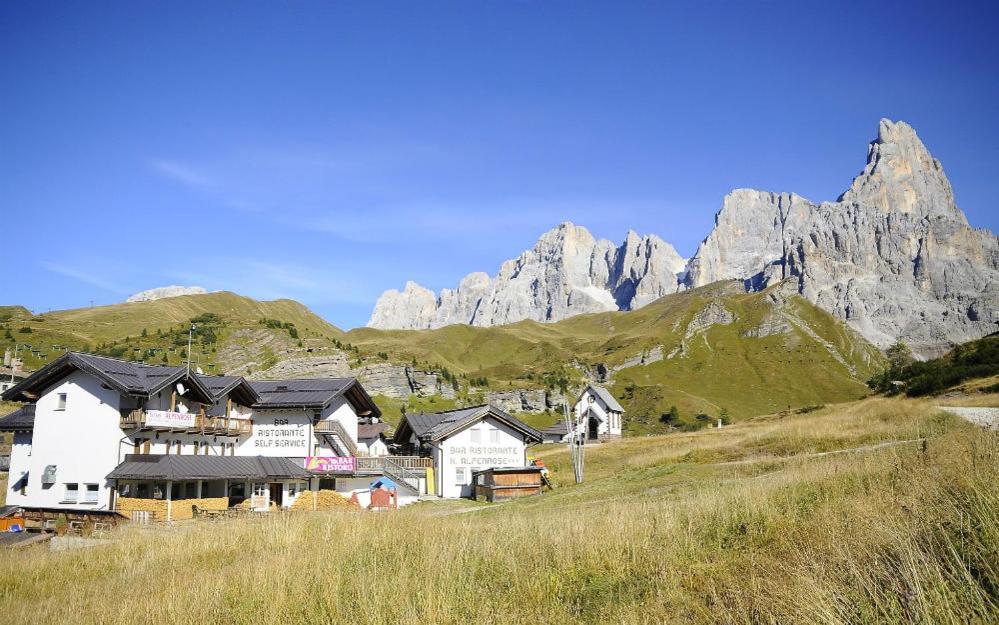 Hotel Alpenrose Passo Rolle Ngoại thất bức ảnh